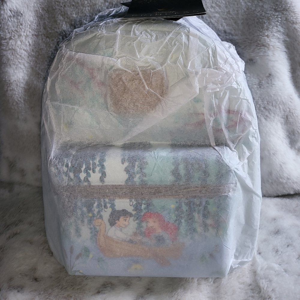 🎉❗️SALE❗️🎉 Loungefly The Little Mermaid Boat Date Mini Backpack - Picture 6 of 7